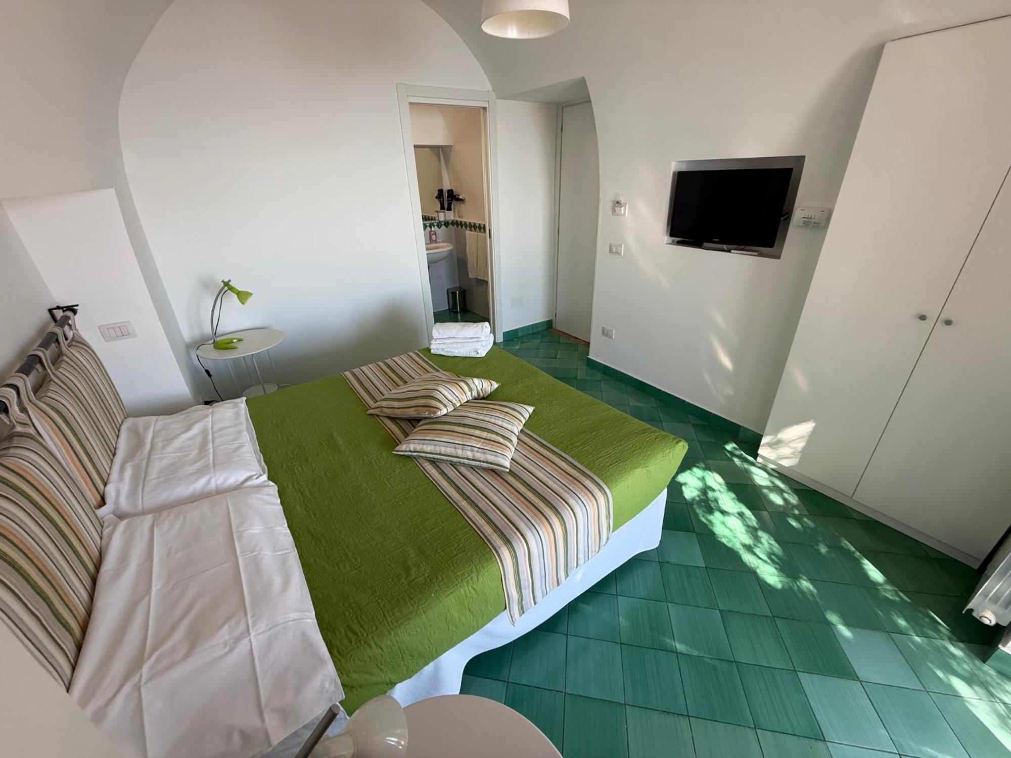 Casa Gabriella - Amalfi Coast - Free Parking - Full Sea View Vietri Exterior foto